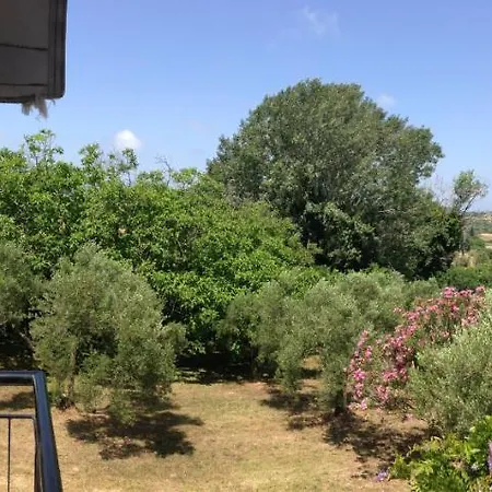 Secluded 1.8 Acre Garden Villa, For Exclusive Use With Stunning Views. *