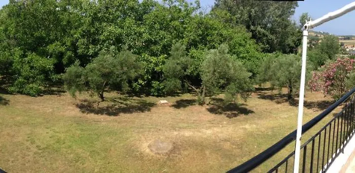 Secluded 1.8 Acre Garden Villa, For Exclusive Use With Stunning Views. Сasa de vacaciones *