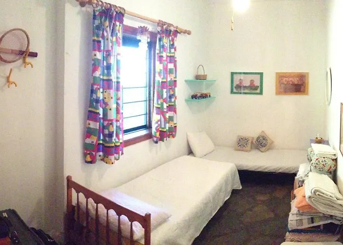 Сasa de vacaciones Secluded 1.8 Acre Garden Villa, For Exclusive Use With Stunning Views. Kalandra