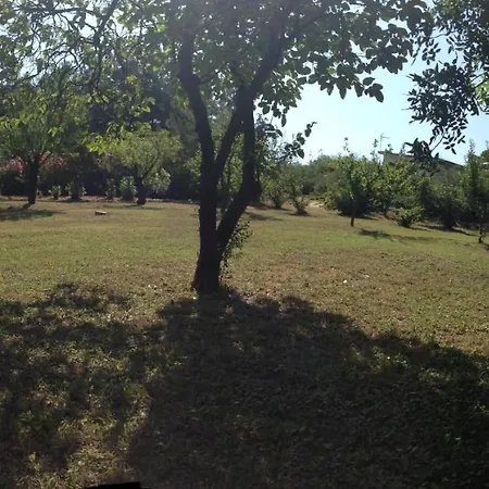 Secluded 1.8 Acre Garden Villa, For Exclusive Use With Stunning Views. *