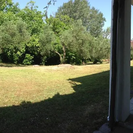 Secluded 1.8 Acre Garden Villa, For Exclusive Use With Stunning Views. *