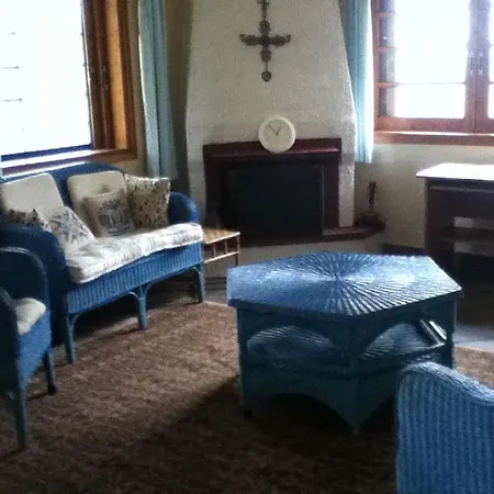 Дом отдыха Secluded 1.8 Acre Garden Villa, For Exclusive Use With Stunning Views. Каландра