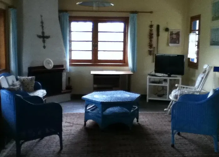 Secluded 1.8 Acre Garden Villa, For Exclusive Use With Stunning Views. *